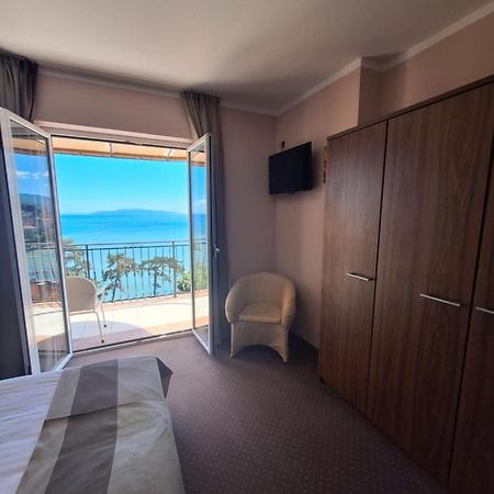 Villa Volosko With Private Parking And Breakfast,Seaview Экстерьер фото