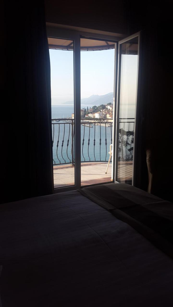 Villa Volosko With Private Parking And Breakfast,Seaview Экстерьер фото